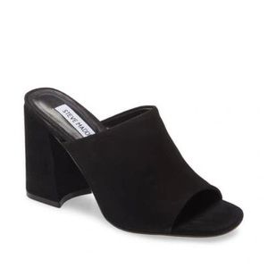 Steve Madden Clarence Mule in Black Nubuck – Size 8